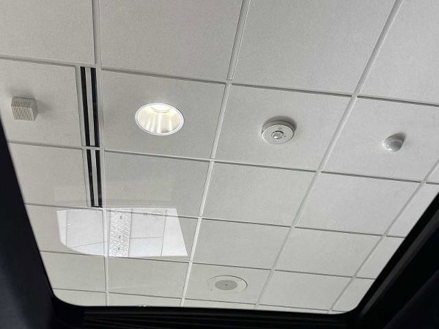 Certified 2023 Ford Explorer Platinum w/ Technology Package image 18