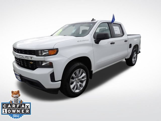 Used 2020 Chevrolet Silverado 1500 Custom w/ Custom Value Package RWD image 3