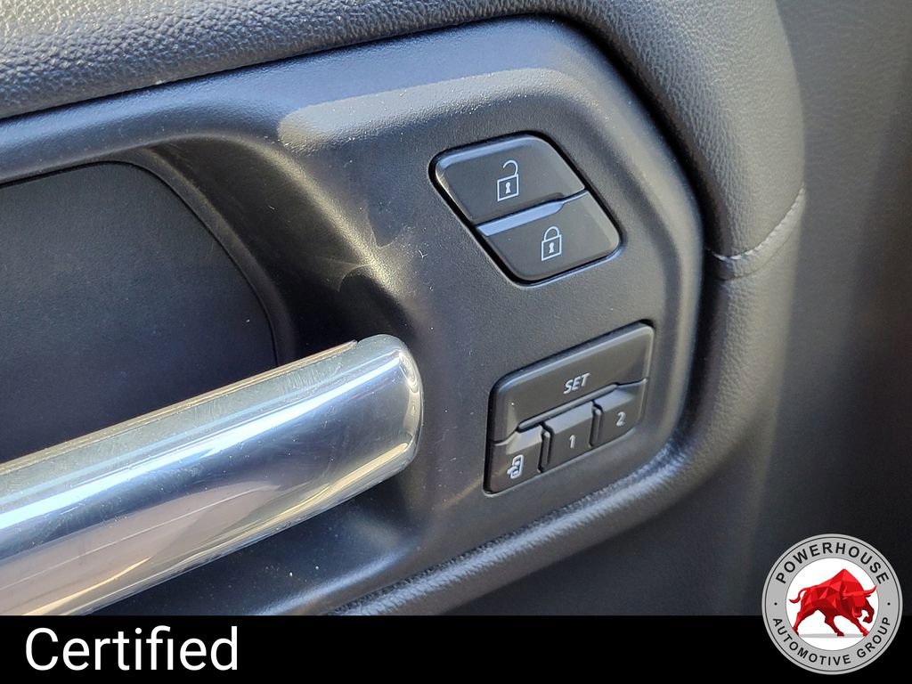 Used 2020 Chevrolet Silverado 1500 LTZ w/ LTZ Convenience Package image 27