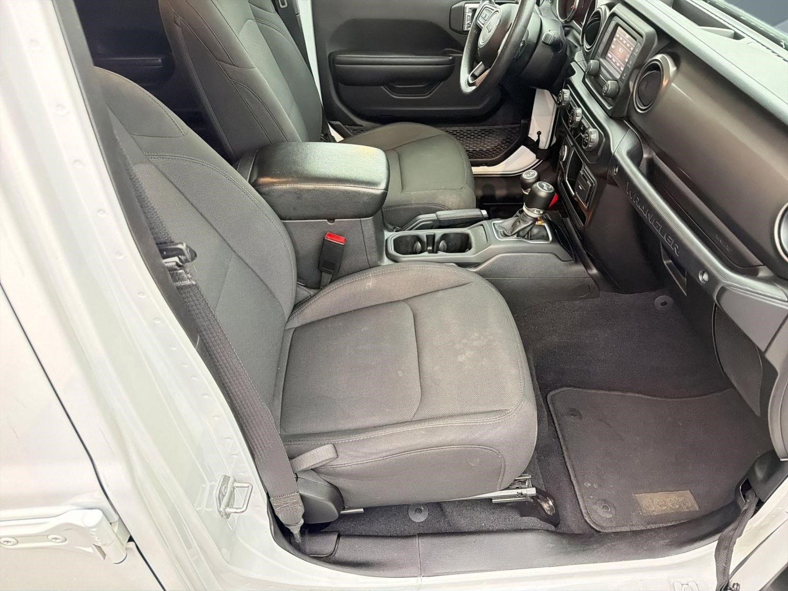 Used 2021 Jeep Wrangler Unlimited Sport AWD/4WD image 27
