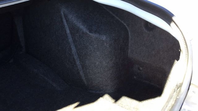 Used 2019 Dodge Challenger SXT w/ Blacktop Package image 10