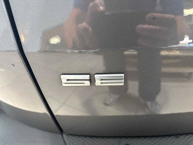 Certified 2022 Ford Escape SE w/ SE Sport Appearance Package AWD/4WD image 34