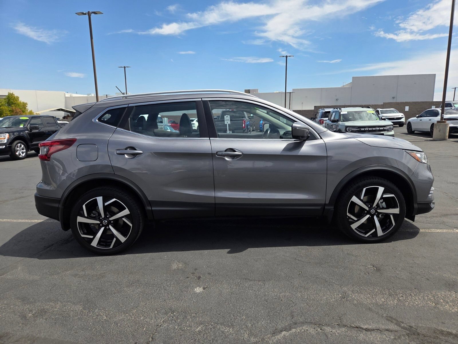 Used 2022 Nissan Rogue Sport SL AWD/4WD image 7