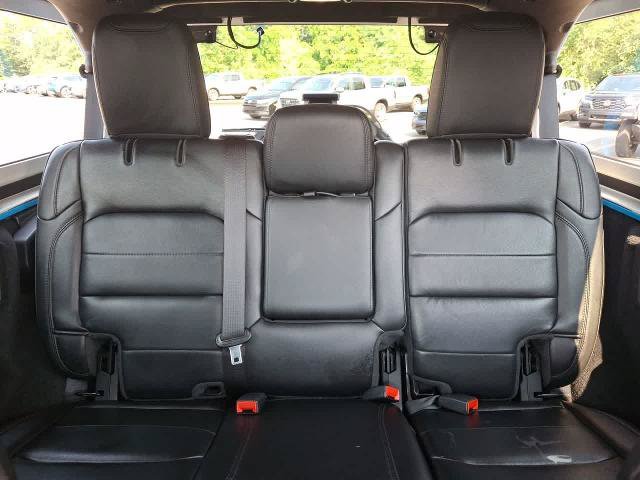 Used 2021 Jeep Wrangler Unlimited Sahara AWD/4WD image 13