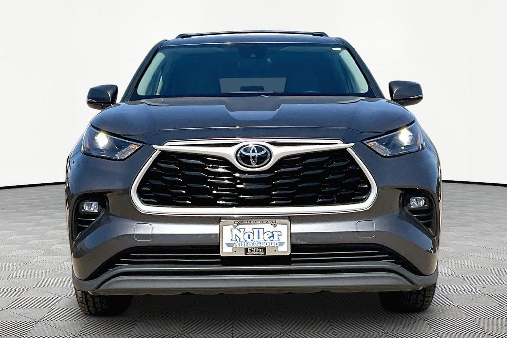 Used 2023 Toyota Highlander LE image 6
