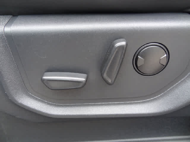 Certified 2024 Ford Expedition XLT AWD/4WD image 2