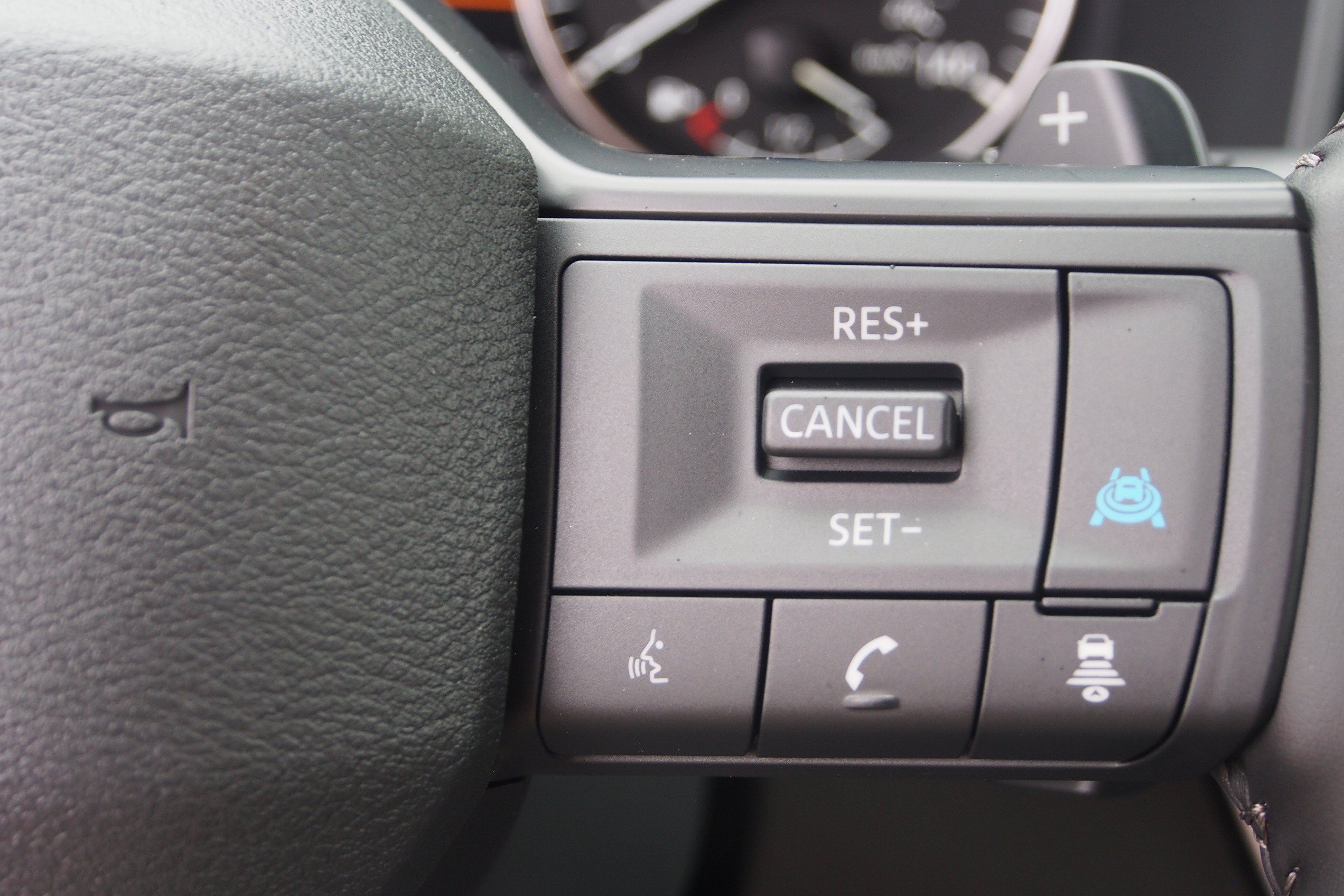 Used 2026 Nissan Rogue SV FWD image 21