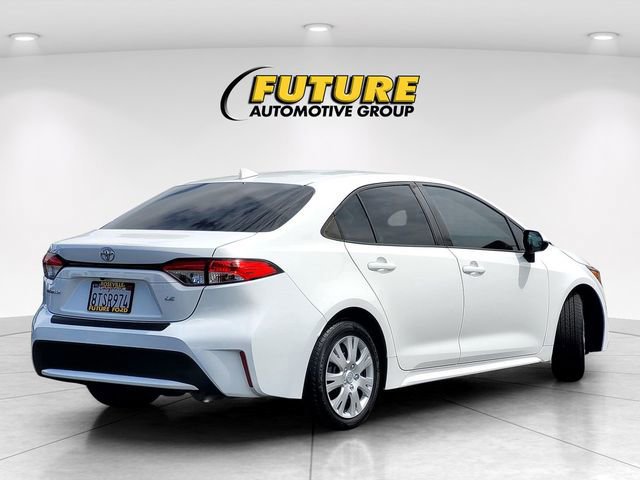 Used 2021 Toyota Corolla LE image 6