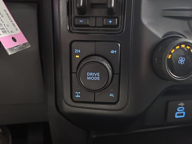 Certified 2024 Ford F250 XLT w/ 360-Degree Camera Package AWD/4WD image 24