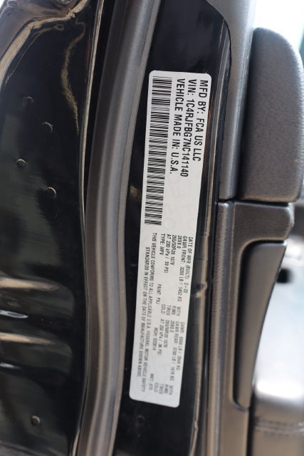 Used 2022 Jeep Grand Cherokee Limited w/ Tech Group AWD/4WD image 40