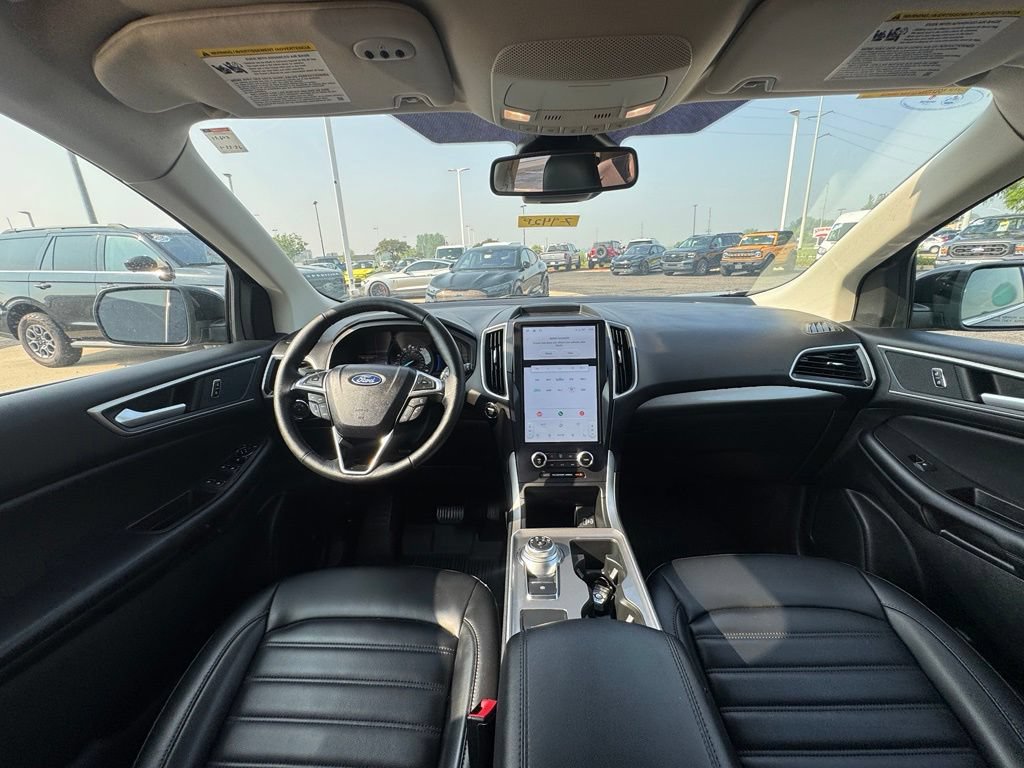 Certified 2024 Ford Edge SEL w/ Convenience Package AWD/4WD image 17