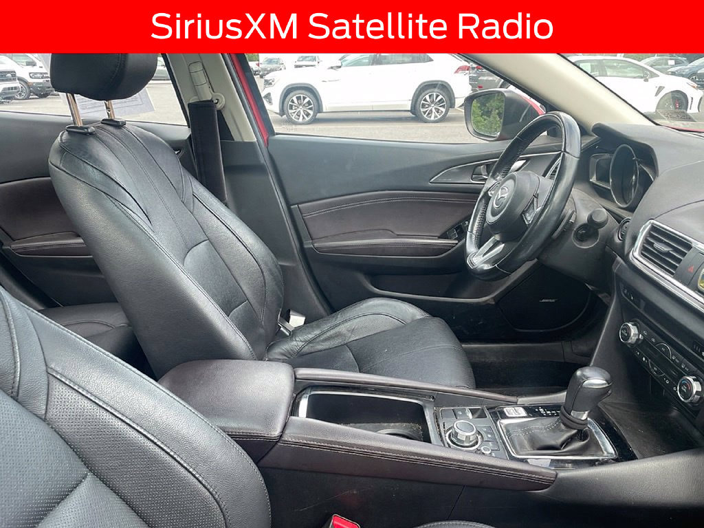 Used 2017 MAZDA MAZDA3 Grand Touring w/ Premium Equipment Package FWD image 9