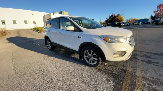Certified 2017 Ford Escape SE AWD/4WD image 2