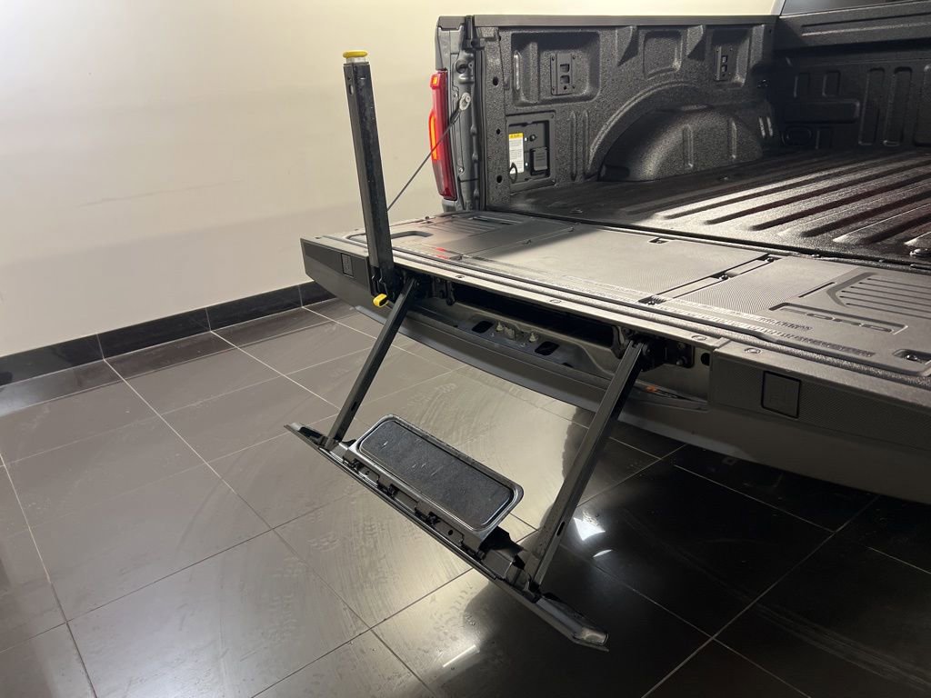 Certified 2025 Ford F150 Raptor AWD/4WD image 44