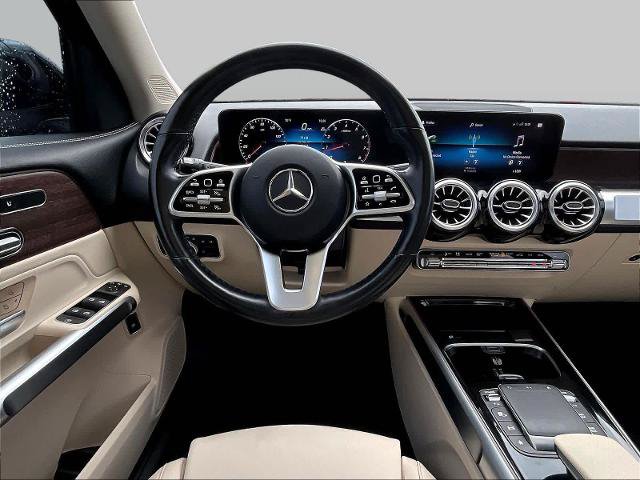 Used 2023 Mercedes-Benz GLB 250 4MATIC image 10