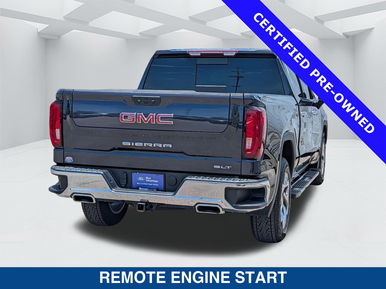 Used 2023 GMC Sierra 1500 SLT w/ SLT Premium Package AWD/4WD image 4