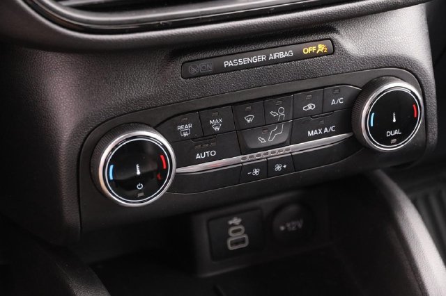 Certified 2025 Ford Escape ST-Line FWD image 18