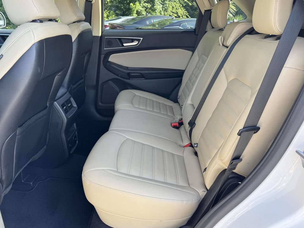 Certified 2022 Ford Edge SEL w/ Convenience Package AWD/4WD image 18