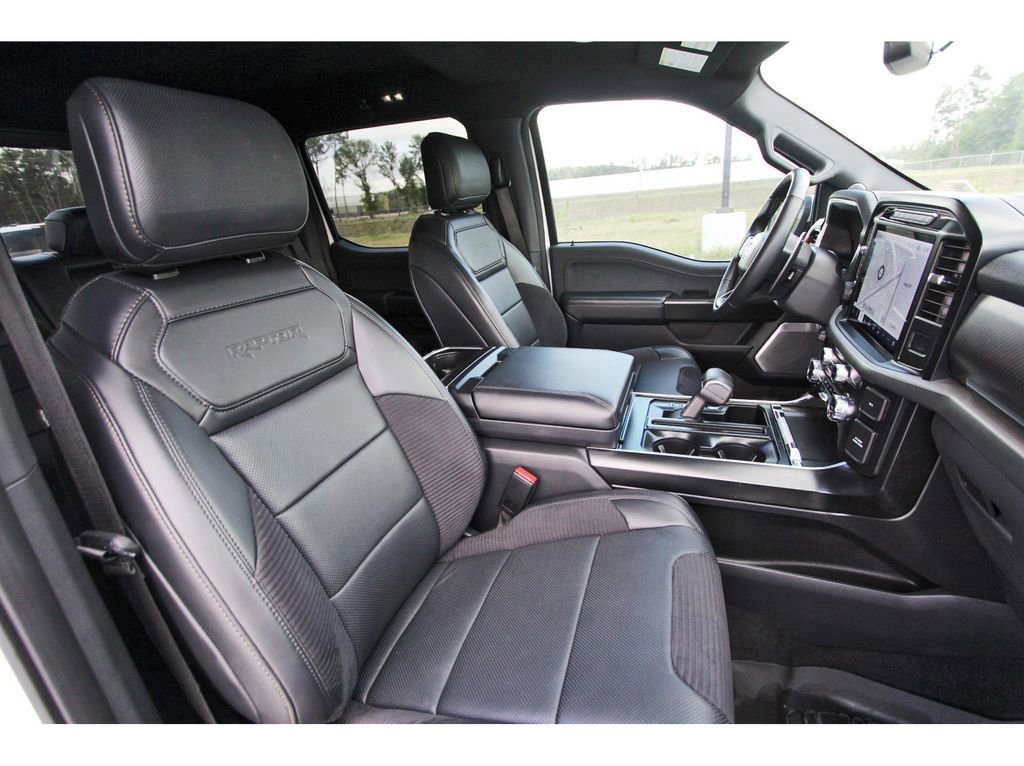Certified 2023 Ford F150 Raptor w/ Raptor Carbon Fiber Package image 29