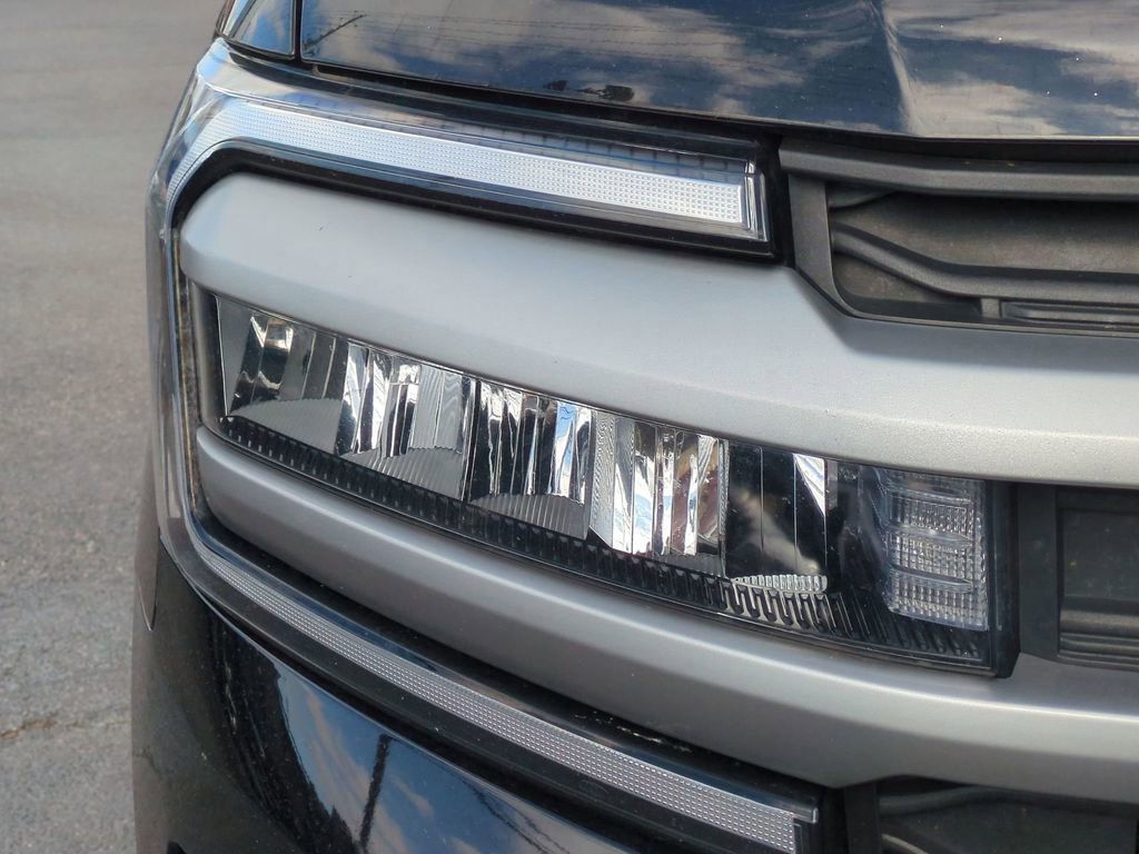 Certified 2024 Ford Expedition XLT image 10
