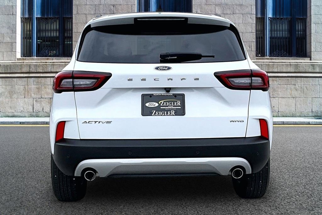 Certified 2023 Ford Escape Active w/ Tech Pack #1 AWD/4WD image 4