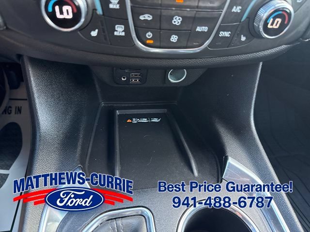 Used 2023 Chevrolet Traverse High Country AWD/4WD image 23