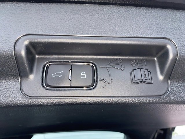 Certified 2023 Ford Explorer XLT w/ Equipment Group 202A image 24