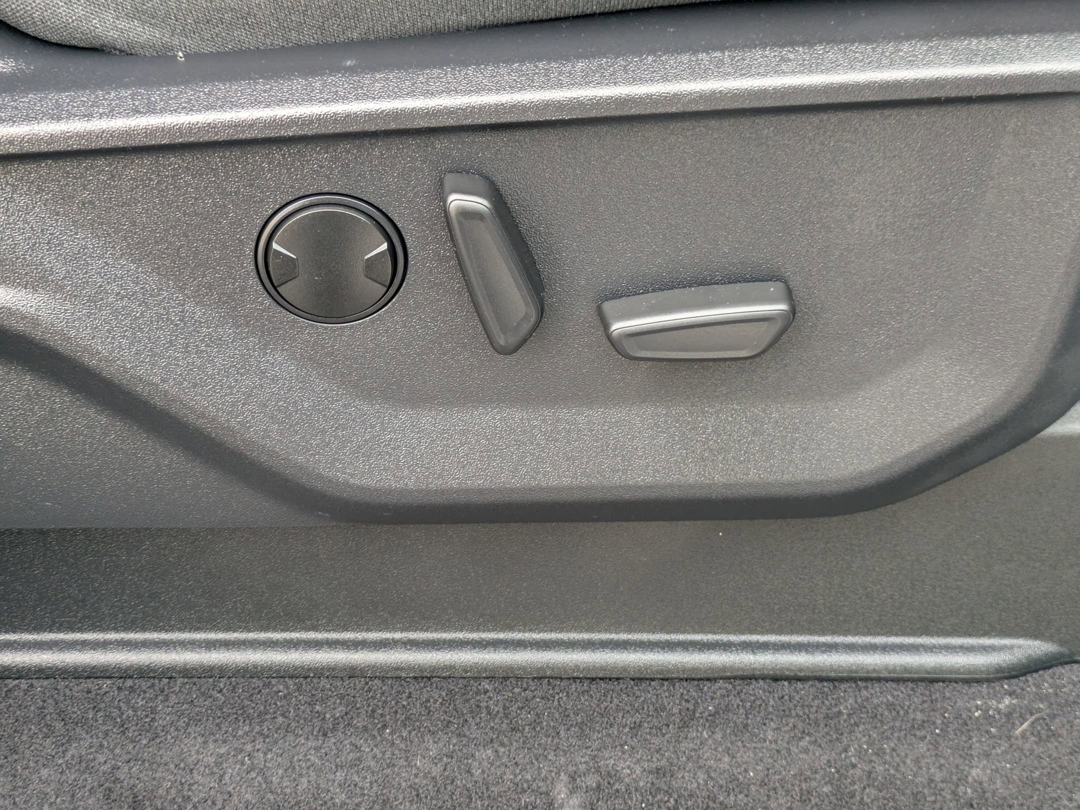 Certified 2023 Ford F150 Lightning XLT w/ Equipment Group 312A High image 38