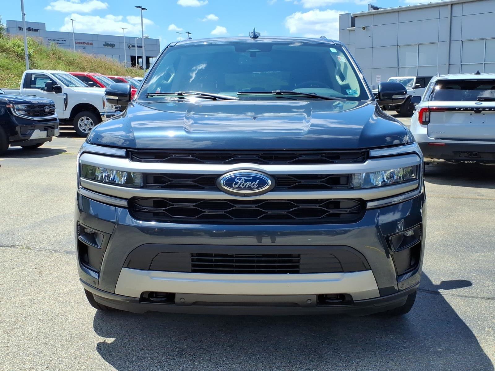 Certified 2024 Ford Expedition Max XLT AWD/4WD image 5