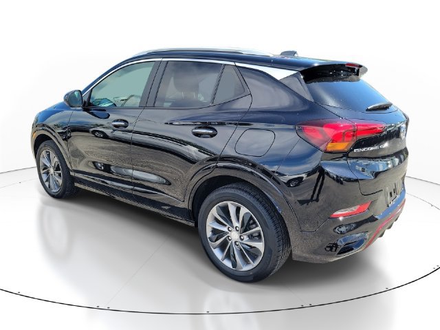 Used 2023 Buick Encore GX Select w/ Sport Touring Package FWD image 3