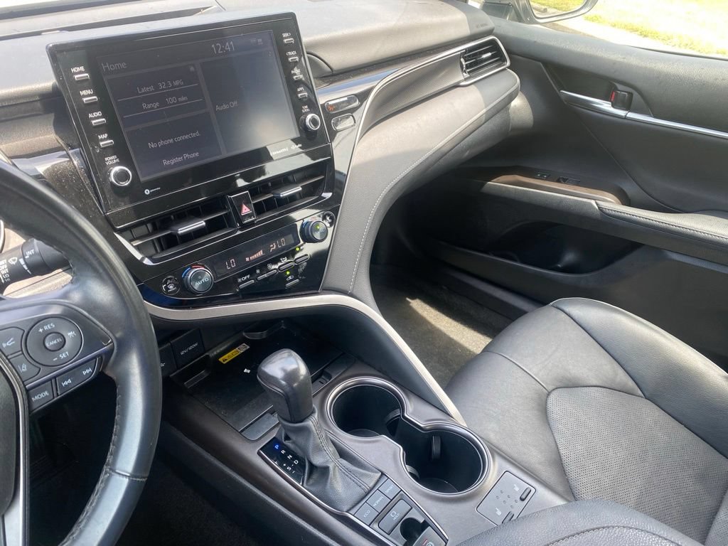 Used 2024 Toyota Camry XSE FWD image 24