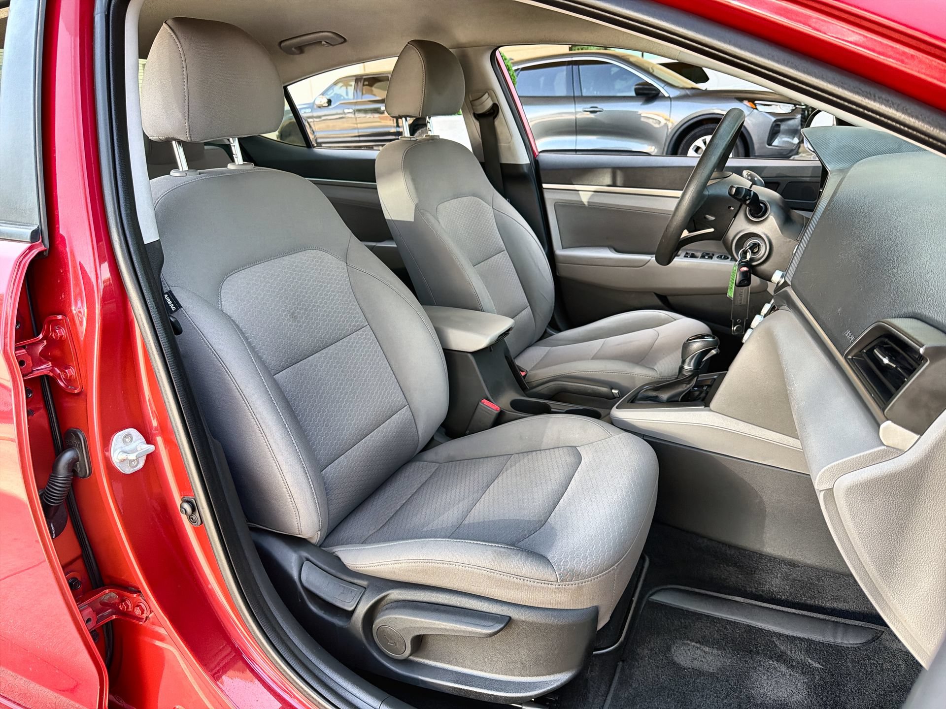 Used 2020 Hyundai Elantra SEL FWD image 23