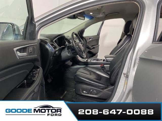 Certified 2019 Ford Edge Titanium image 9