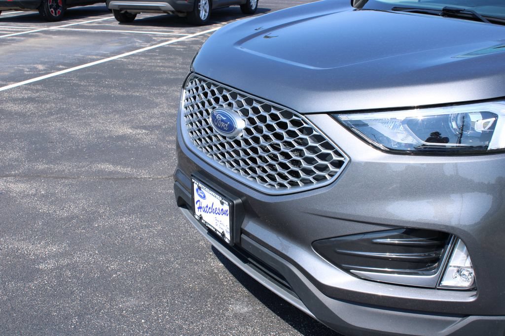 Certified 2023 Ford Edge ST-Line AWD/4WD image 4