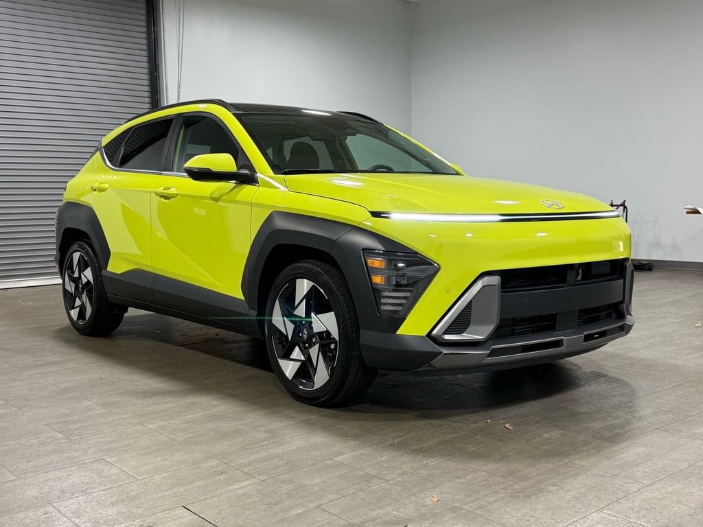 Used 2024 Hyundai Kona Limited image 2