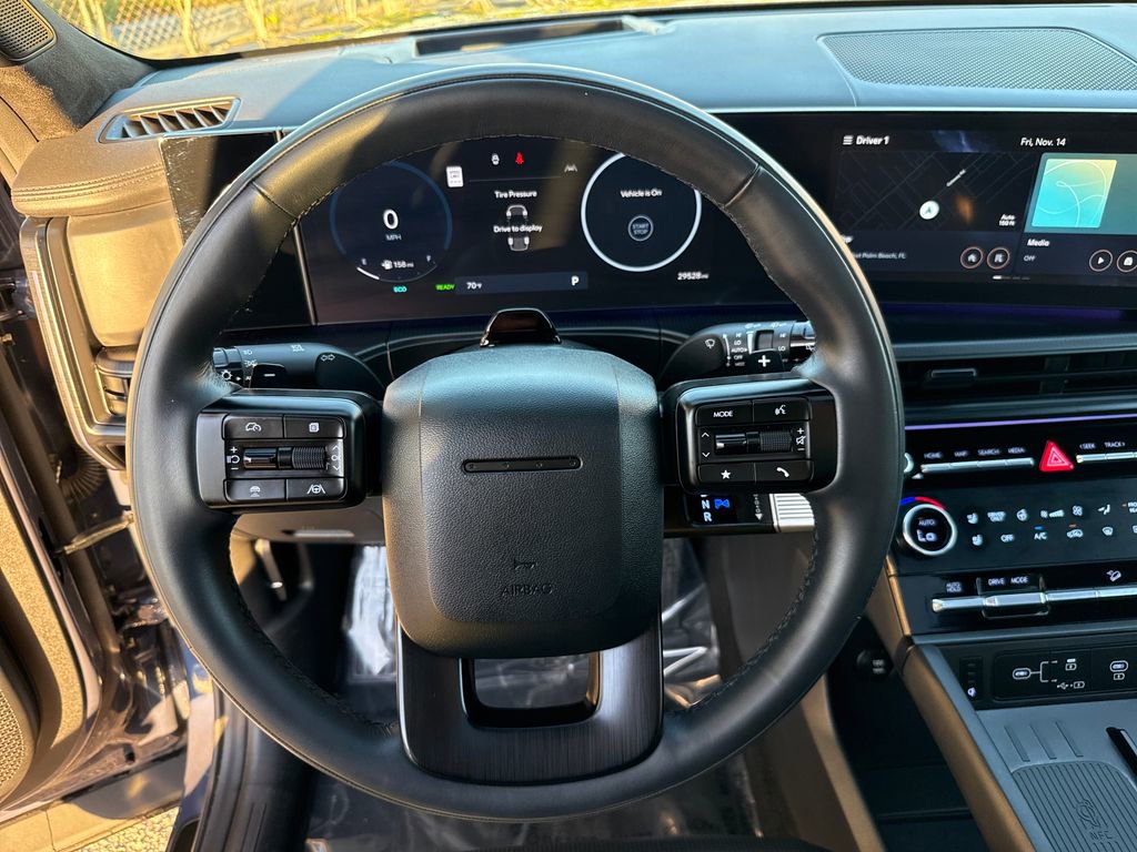 Used 2025 Hyundai Santa Fe Calligraphy image 15