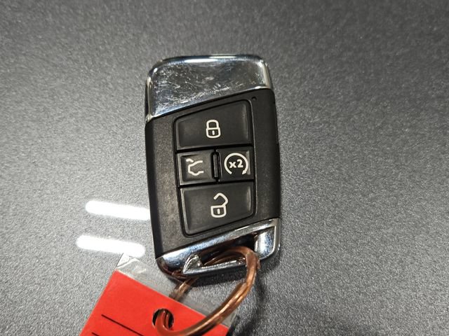 Used 2022 Volkswagen Atlas Cross Sport SE AWD/4WD image 28
