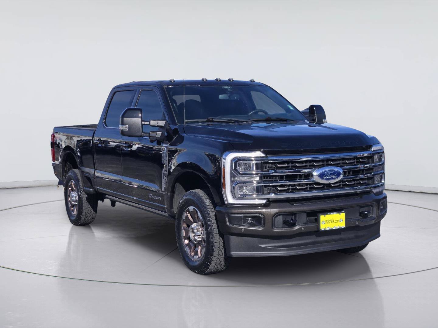 Certified 2024 Ford F350 King Ranch w/ FX4 Off-Road Package AWD/4WD image 3