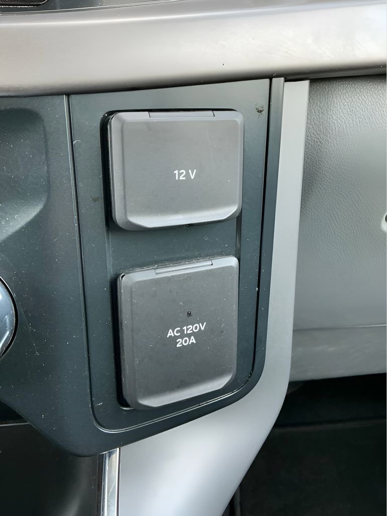 Certified 2025 Ford F150 XLT w/ Equipment Group 301A Standard image 33