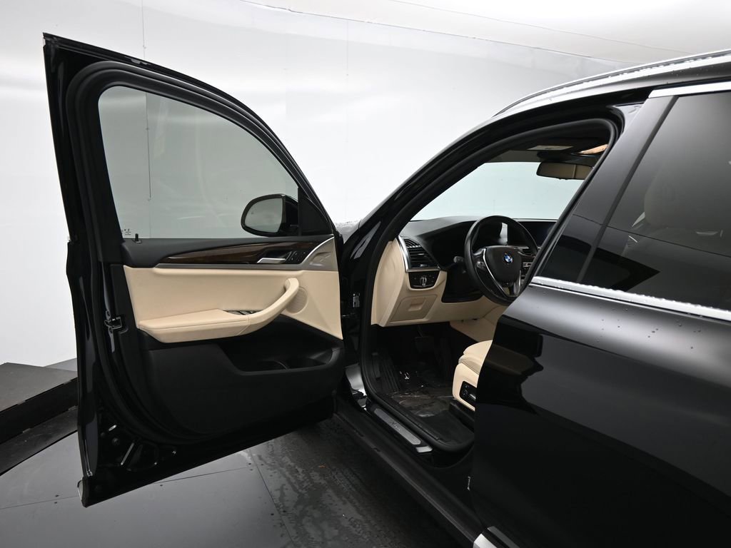 Used 2021 BMW X3 sDrive30i w/ Premium Package image 9
