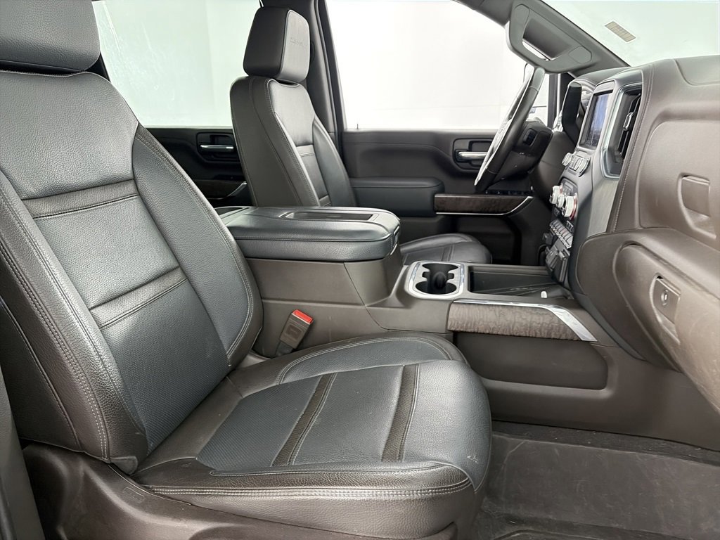 Used 2020 GMC Sierra 3500 Denali w/ Denali Ultimate Package image 31
