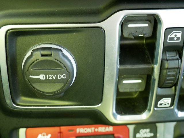 Used 2024 Jeep Wrangler Unlimited Rubicon AWD/4WD image 24