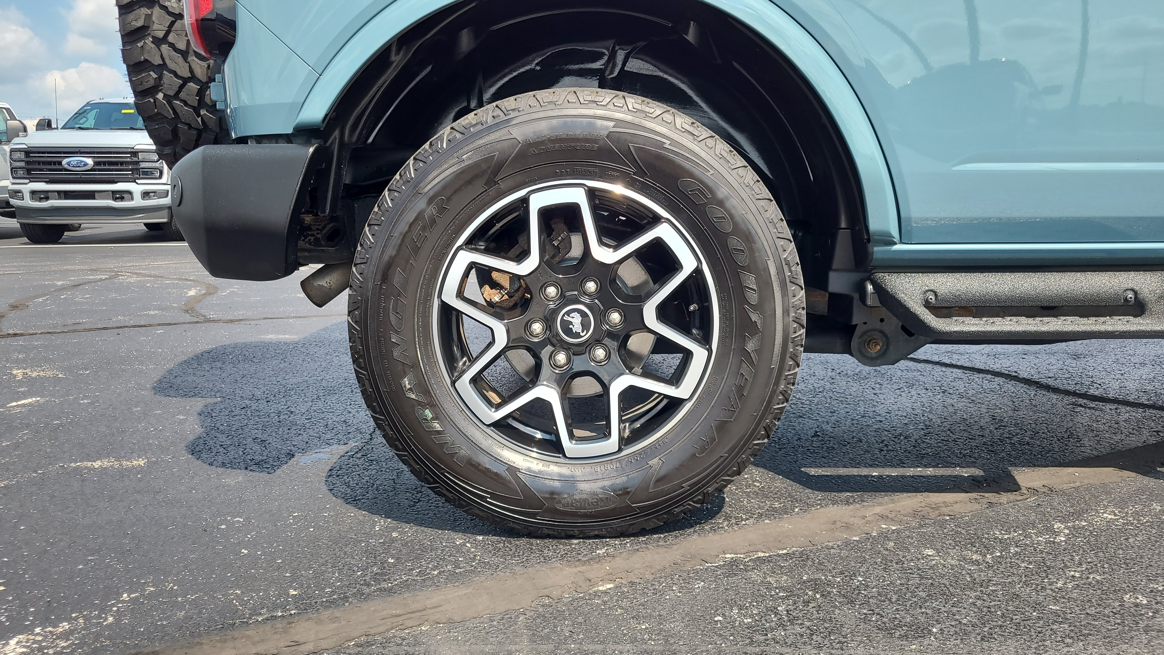 Certified 2022 Ford Bronco Outer Banks AWD/4WD image 11