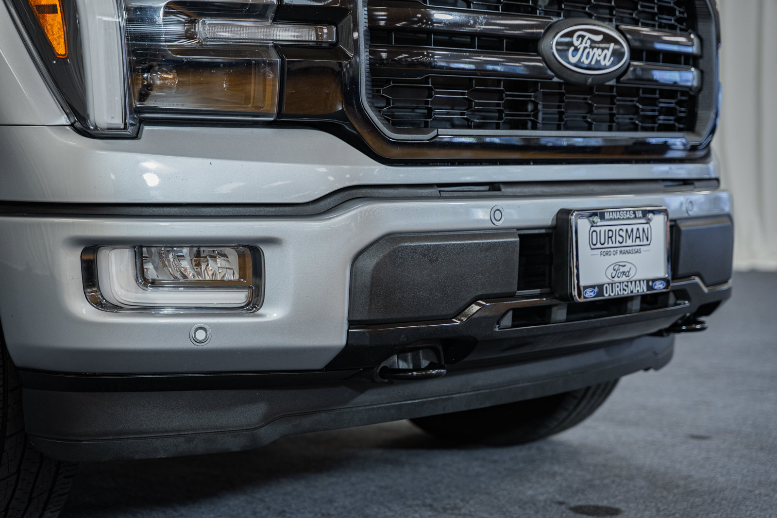 Certified 2024 Ford F150 Lariat w/ Equipment Group 502A High AWD/4WD image 11