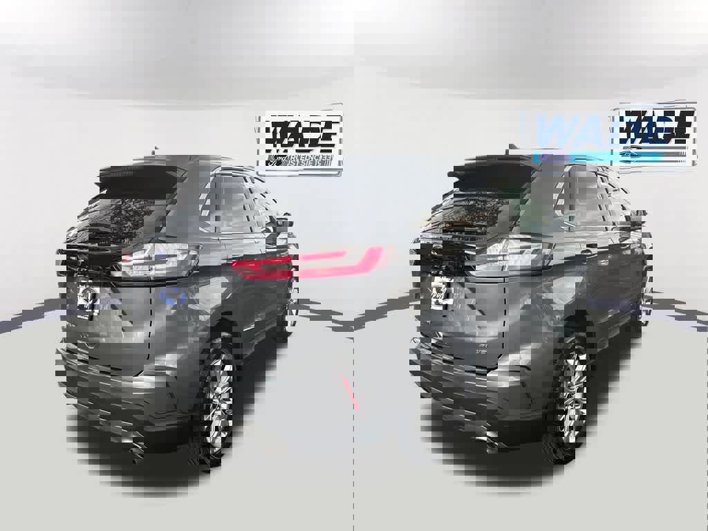 Certified 2024 Ford Edge Titanium image 6
