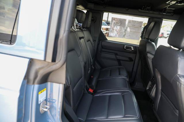 Certified 2025 Ford Bronco Outer Banks AWD/4WD image 30