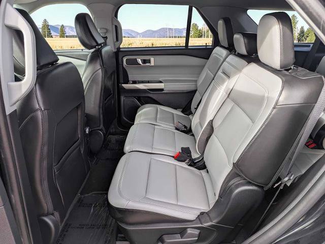 Certified 2021 Ford Explorer XLT w/ Equipment Group 202A AWD/4WD image 16