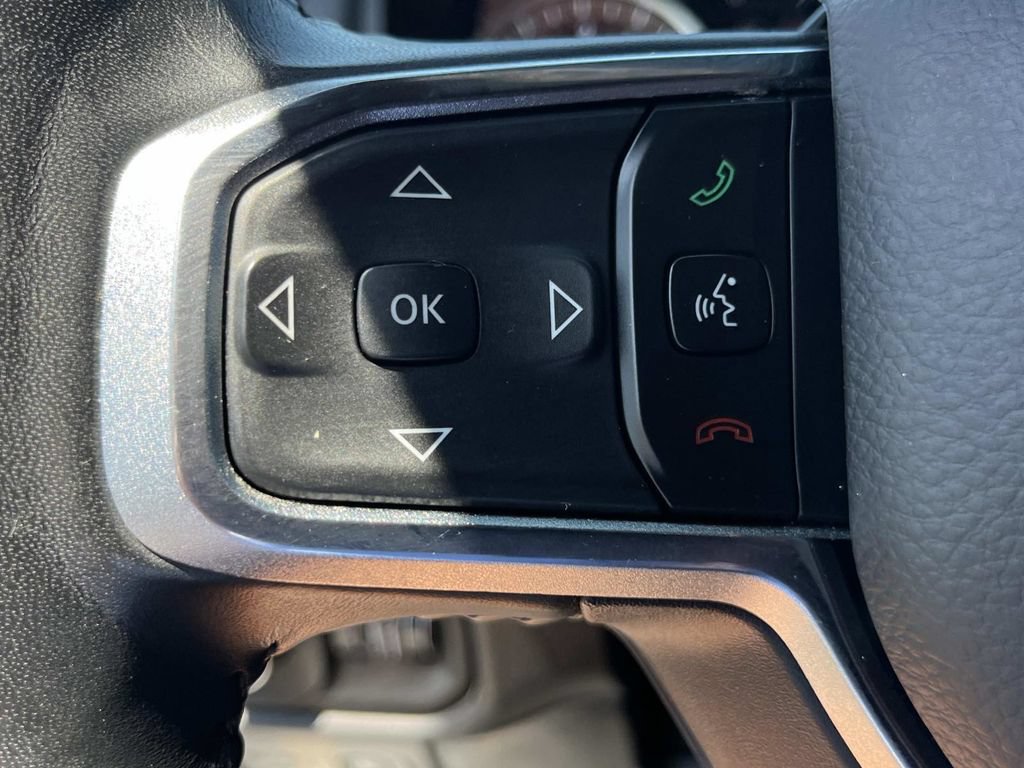 Used 2019 RAM 1500 Laramie w/ Sport Appearance Package AWD/4WD image 35
