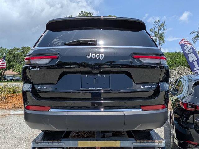 Used 2025 Jeep Grand Cherokee L Laredo AWD/4WD image 4