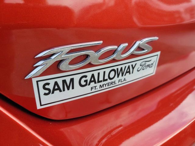 Certified 2018 Ford Focus Titanium image 10
